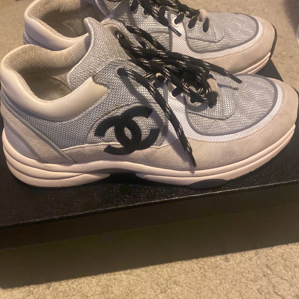 CHANEL Sneakers/Trainers - Picture 4 of 11